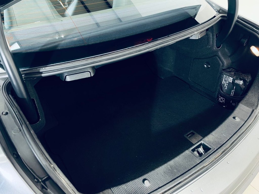 Used Mercedes-Benz E Class 2016 for sale - 76474566: Photo 21