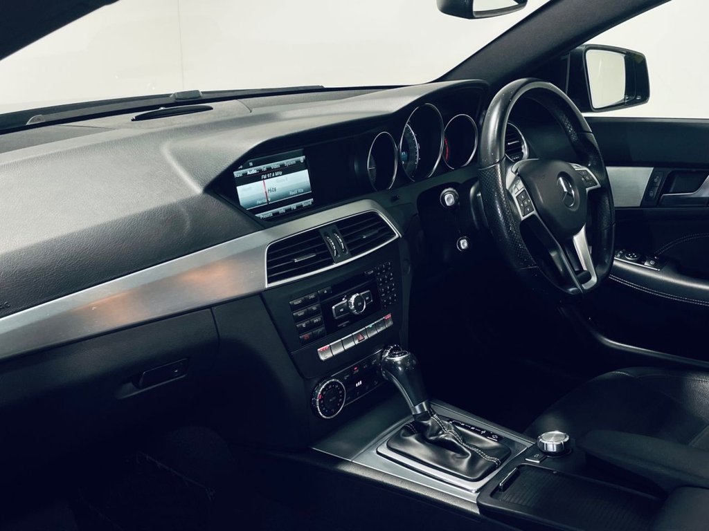 Used Mercedes-Benz C Class 2014 for sale - 77835286: Photo 21
