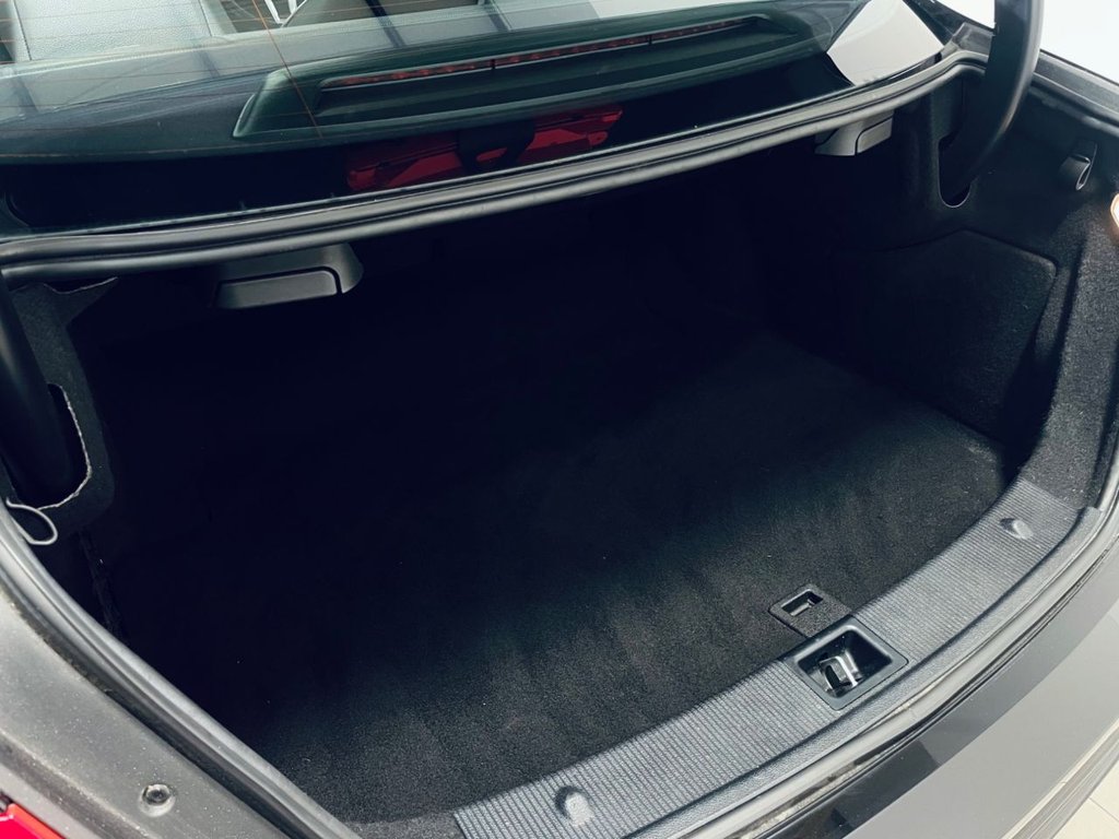 Used Mercedes-Benz C Class 2014 for sale - 77835286: Photo 25