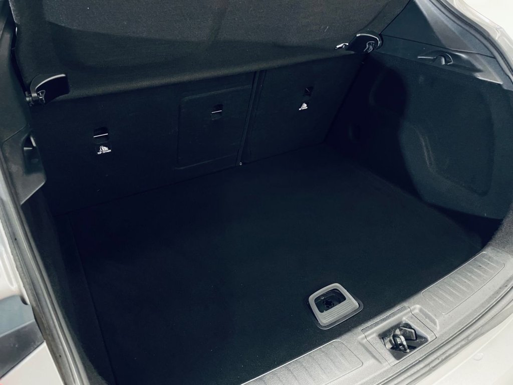 Used Infiniti Q30 2019 for sale - 78036311: Photo 25