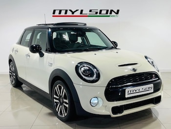 Used MINI Hatch 2018 for sale - 77477334: Photo