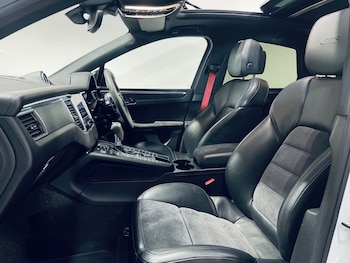 Used Porsche Macan 2016 for sale - 77672732: Photo