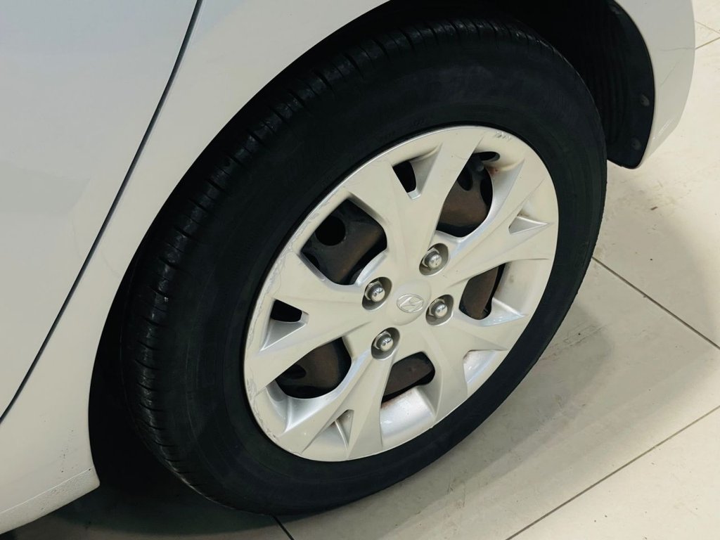 Used Hyundai i10 2015 for sale - 76190806: Photo 7