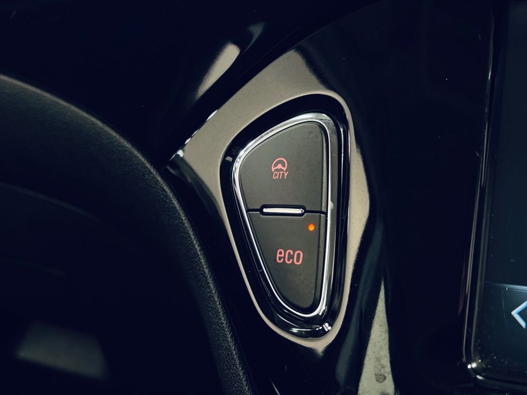 Used Vauxhall Corsa 2018 for sale - 77952387: Photo 11