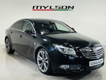 Vauxhall - Insignia