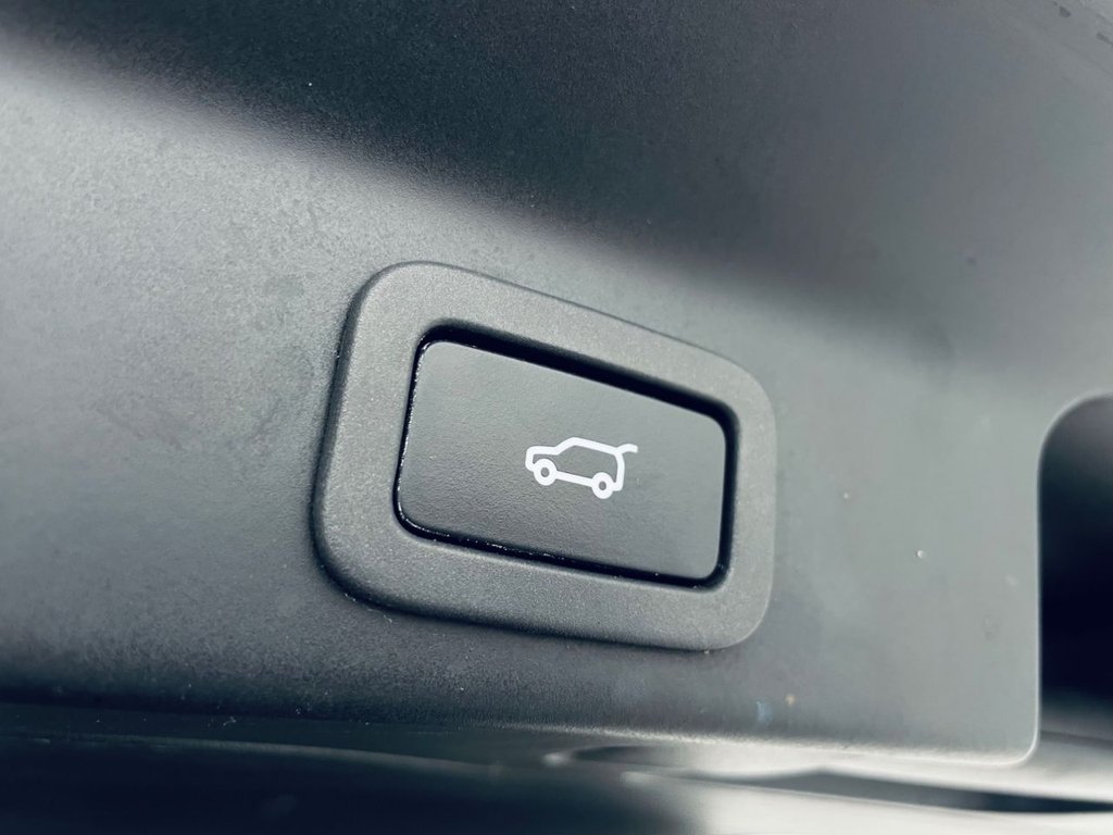 Used Jaguar F-Pace 2017 for sale - 77048615: Photo 24