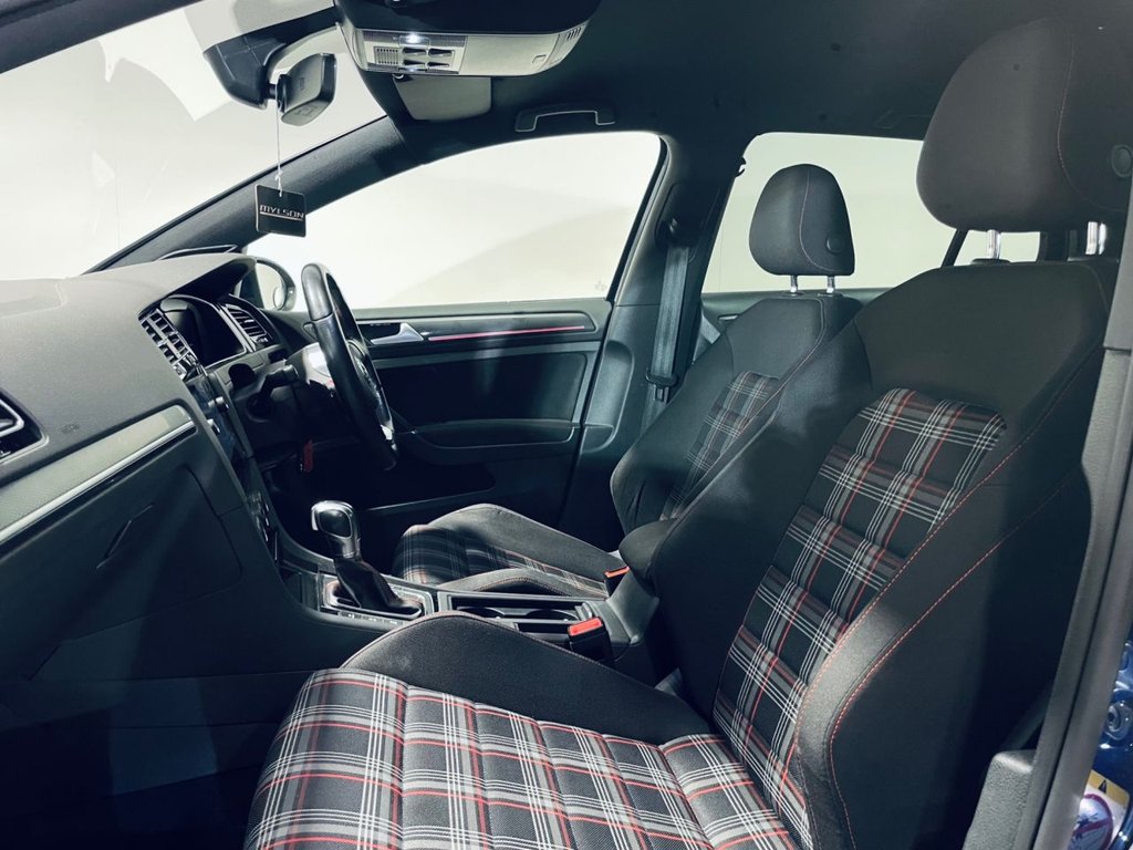 Used Volkswagen Golf 2018 for sale - 77048757: Photo 6