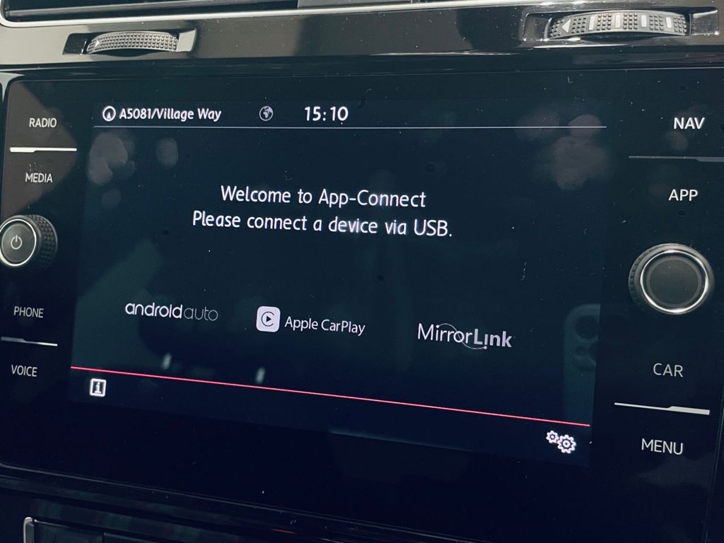 Used Volkswagen Golf 2018 for sale - 77048757: Photo 8