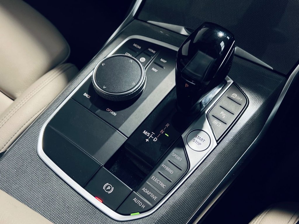 Used BMW 3 Series 2021 for sale - 76617235: Photo 23