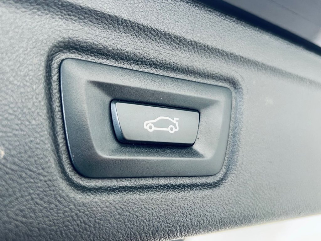 Used BMW 3 Series 2021 for sale - 76617235: Photo 26