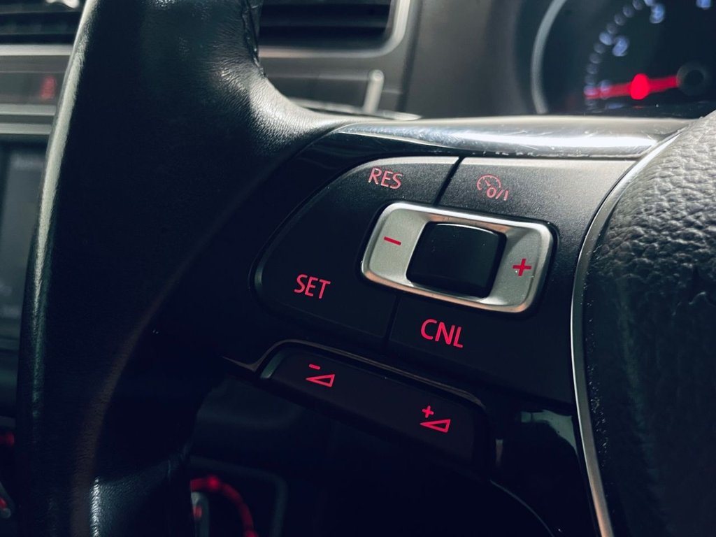 Used Volkswagen Polo 2017 for sale - 76691325: Photo 10