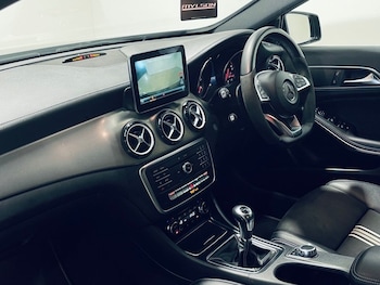 Used Mercedes-Benz A-Class 2018 for sale - 79221054: Photo
