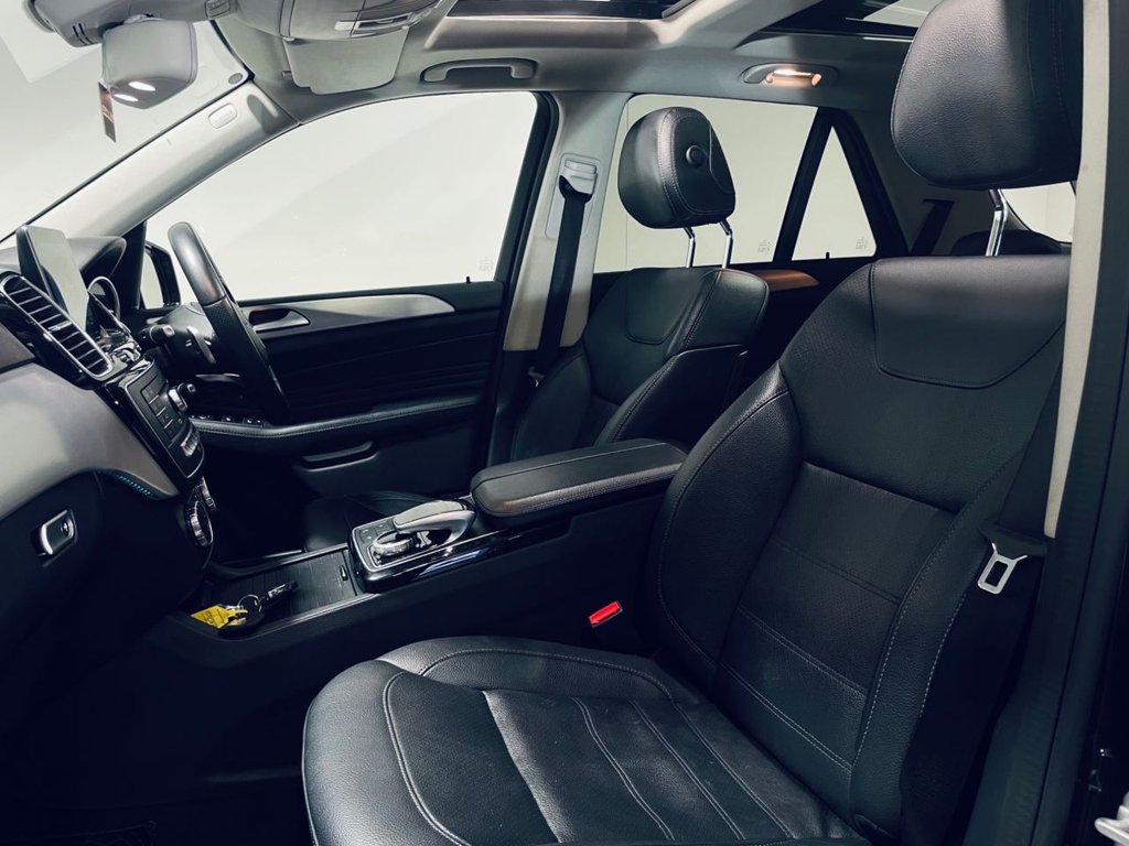 Used Mercedes-Benz GLE 2017 for sale - 77780880: Photo 4