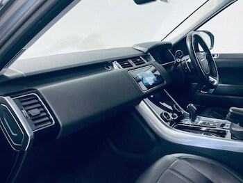 Used Land Rover Range Rover Sport 2021 for sale - 76546367: Photo