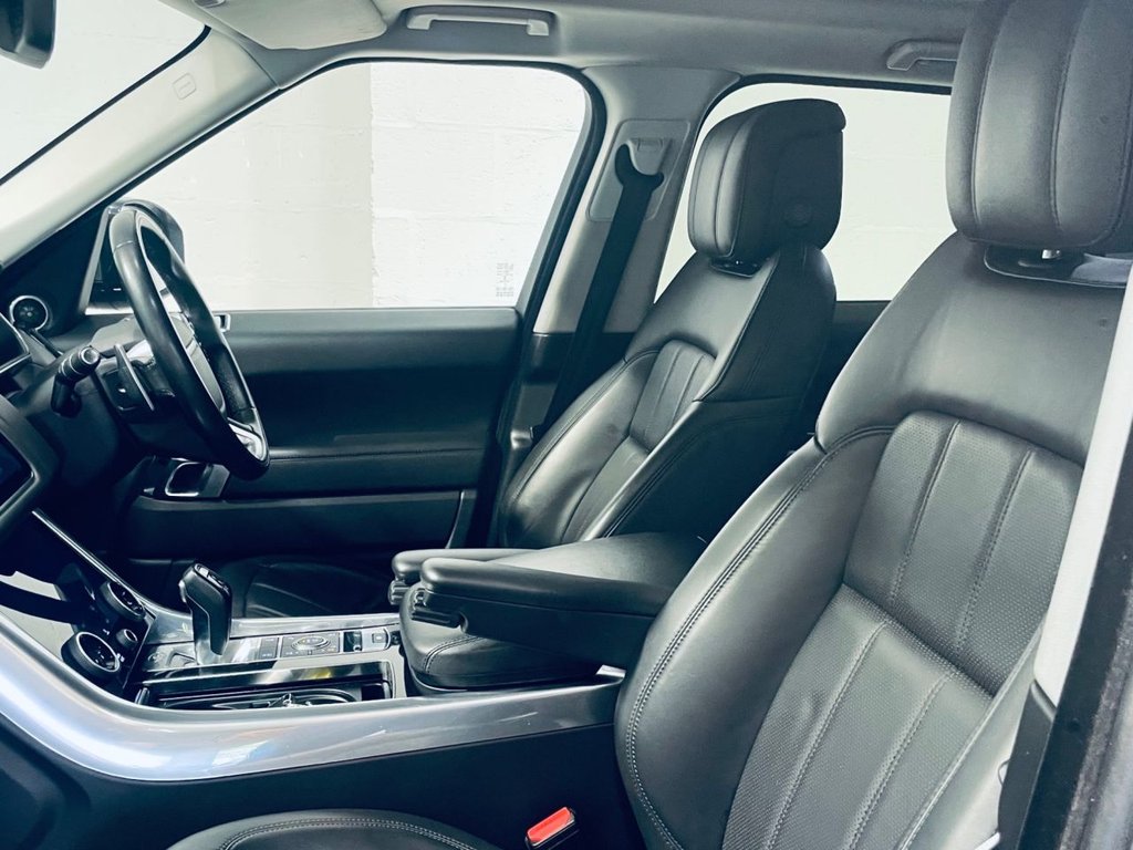 Used Land Rover Range Rover Sport 2021 for sale - 76546367: Photo 5