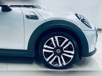 Used MINI Electric Hatch 2021 for sale - 75573566: Photo