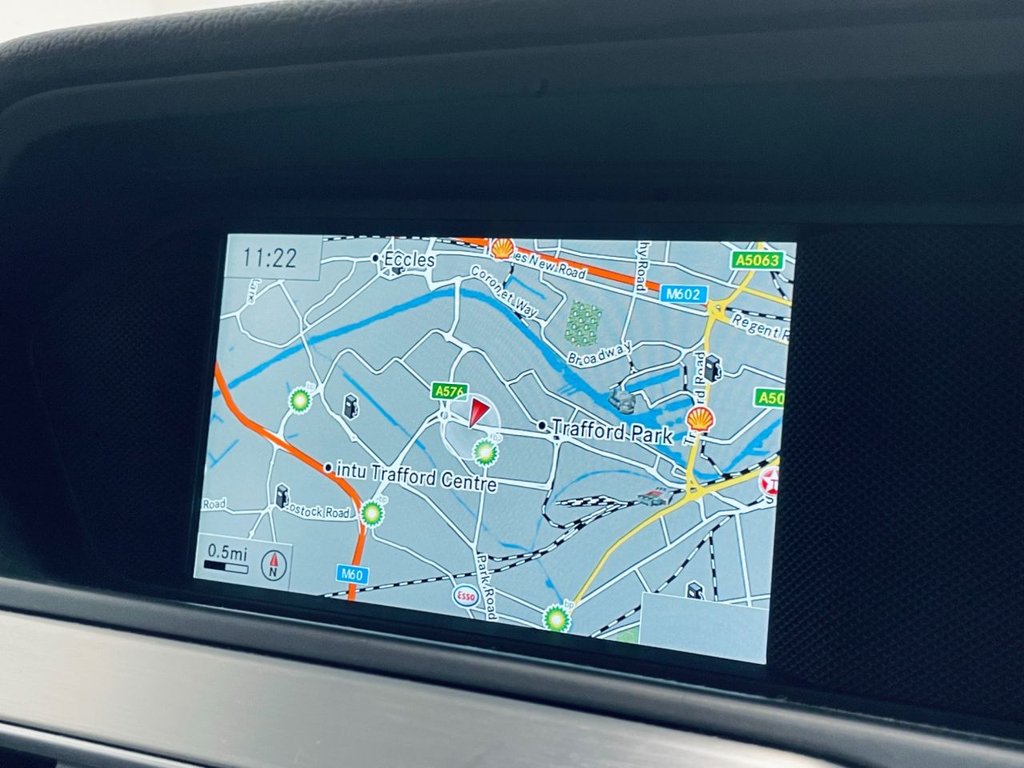 Used Mercedes-Benz C Class 2014 for sale - 77627345: Photo 11