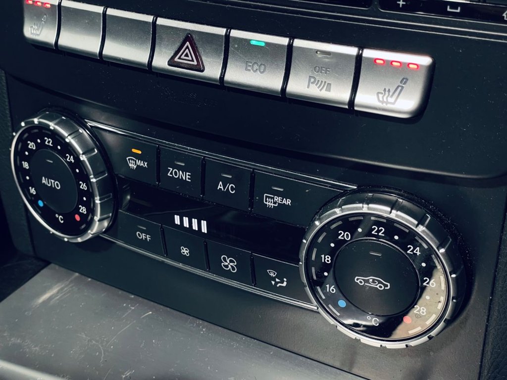 Used Mercedes-Benz C Class 2014 for sale - 77627345: Photo 19