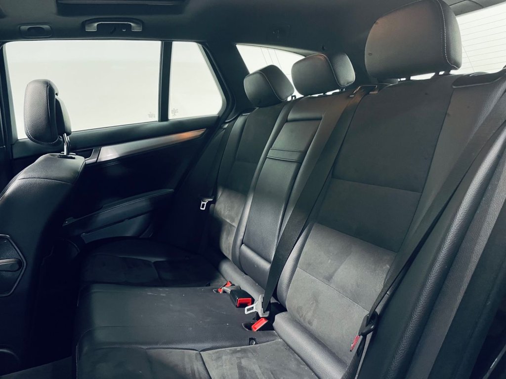 Used Mercedes-Benz C Class 2014 for sale - 77627345: Photo 6