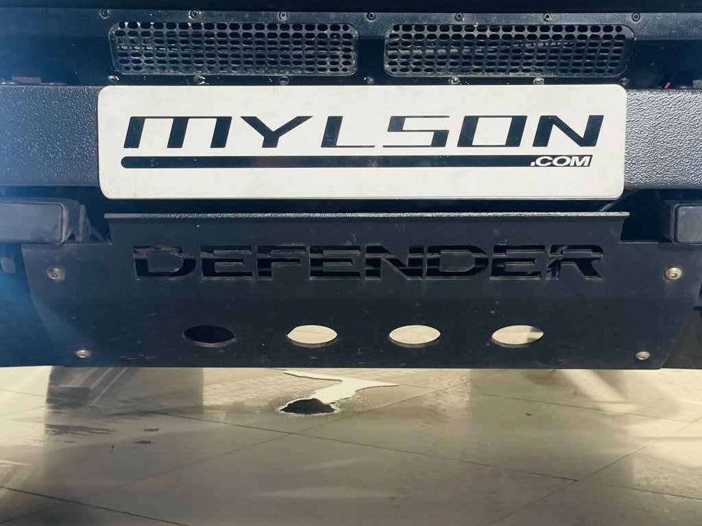 Used Land Rover Defender 2015 for sale - 77048596: Photo 24