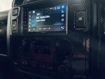 Used Land Rover Defender 2015 for sale - 77048596: Photo