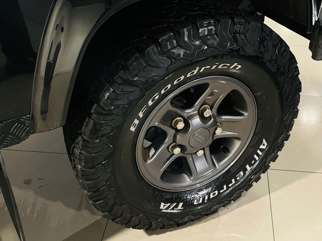 Used Land Rover Defender 2015 for sale - 77048596: Photo 8