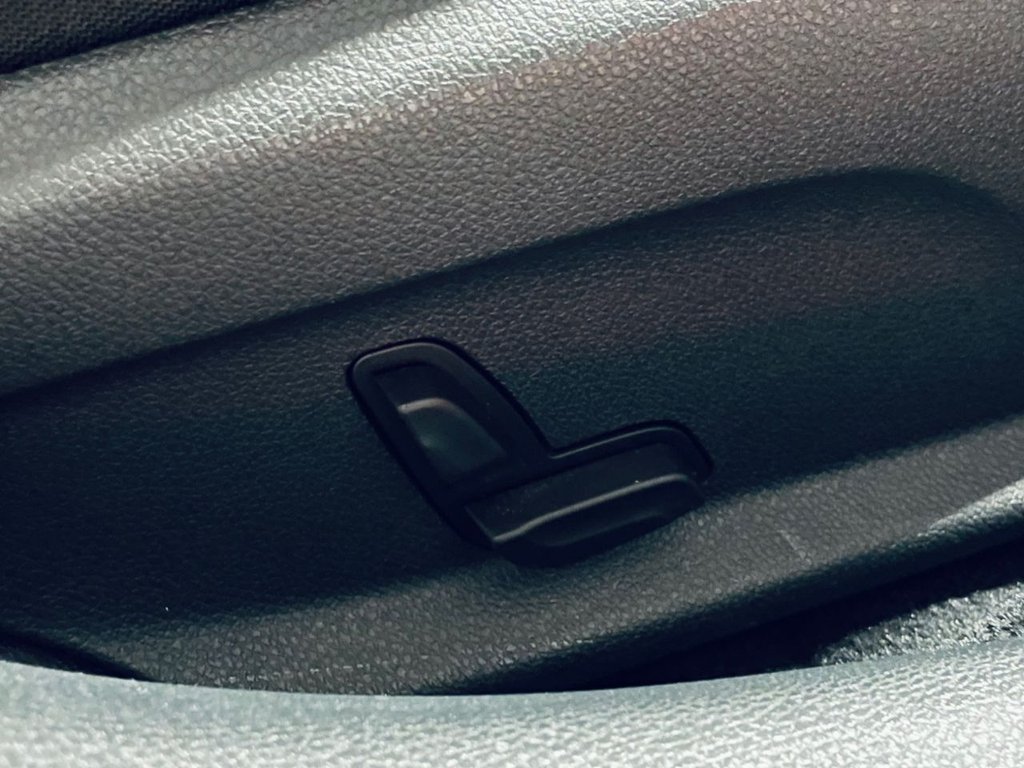 Used Mercedes-Benz C Class 2016 for sale - 77780322: Photo 24