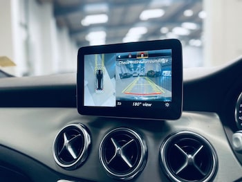 Used Mercedes-Benz GLA 2018 for sale - 75800438: Photo