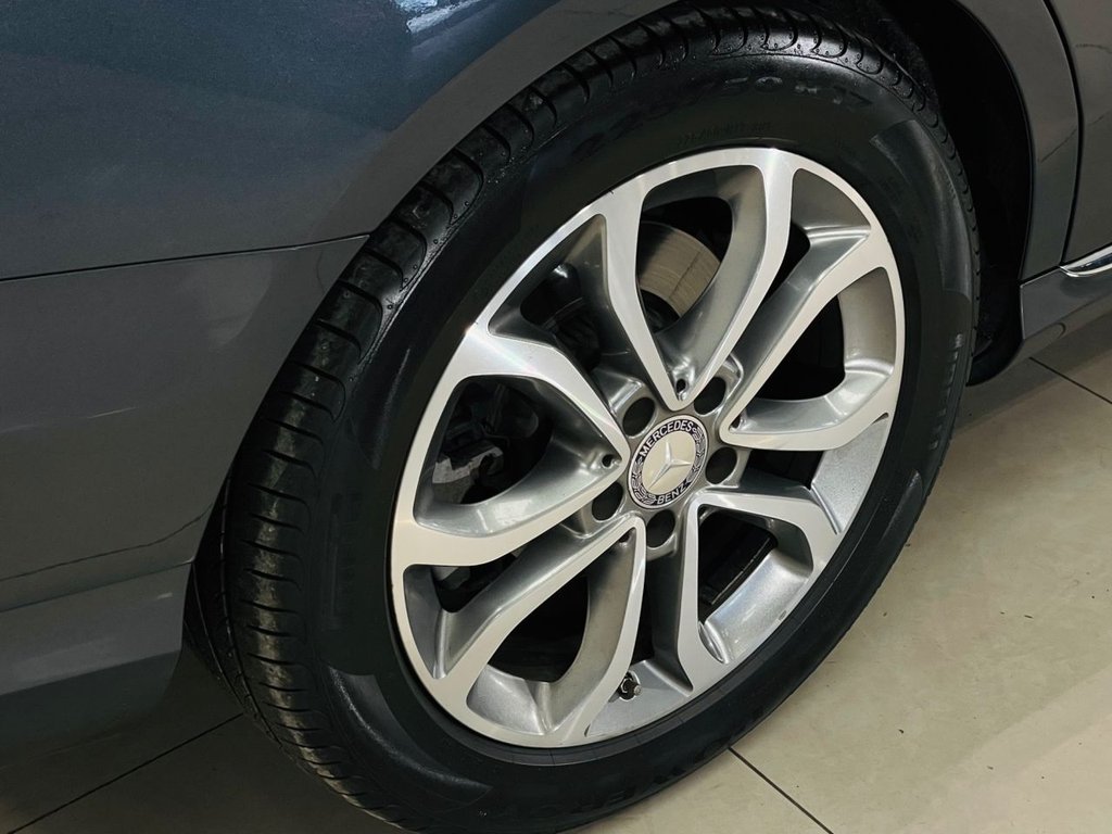 Used Mercedes-Benz C Class 2015 for sale - 77780135: Photo 11