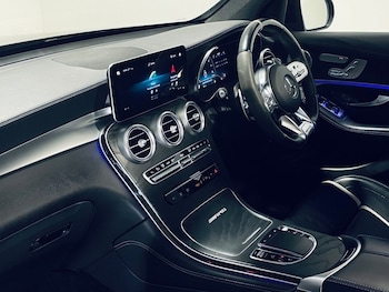 Used Mercedes-Benz GLC 2019 for sale - 78271705: Photo