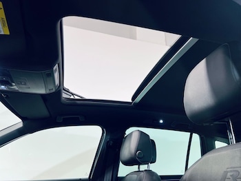 Used Volkswagen Tiguan 2017 for sale - 77048784: Photo