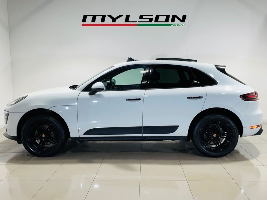 Used Porsche Macan 2017 for sale - 77256114: Photo 38