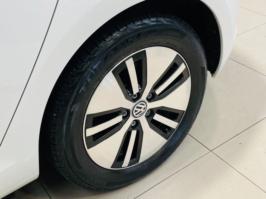 Used Volkswagen Golf 2020 for sale - 76389914: Photo 6