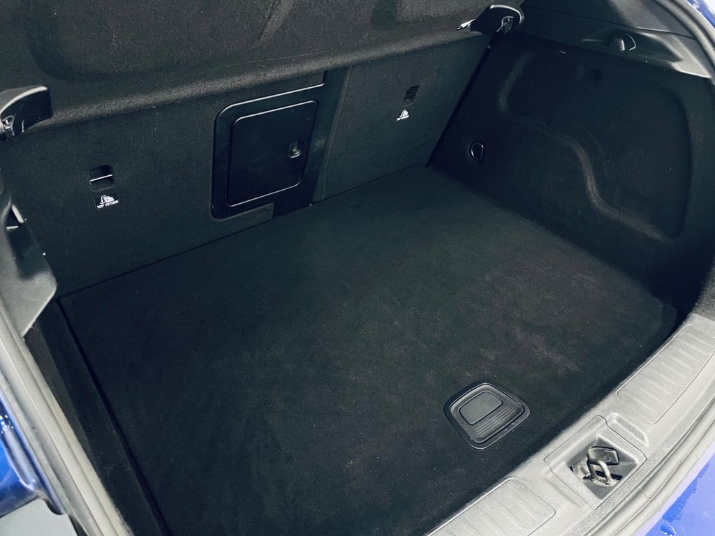 Used Infiniti QX30 2018 for sale - 77049012: Photo 25