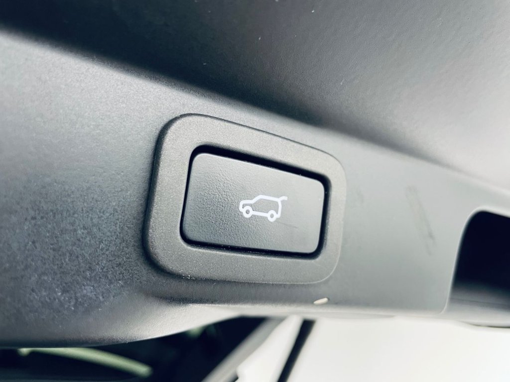 Used Land Rover Range Rover Sport 2018 for sale - 77048943: Photo 30