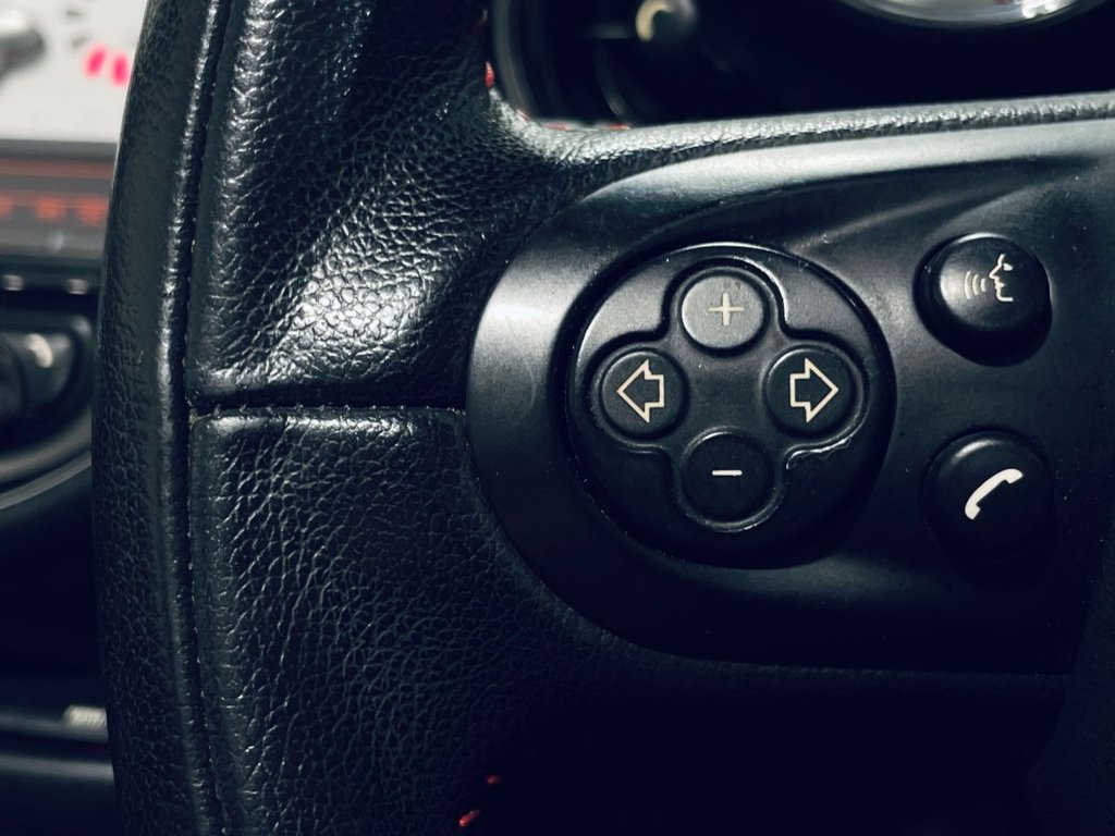 Used MINI Roadster 2013 for sale - 77780119: Photo 11