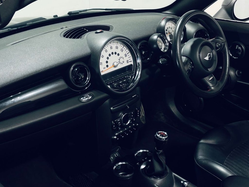 Used MINI Roadster 2013 for sale - 77780119: Photo 16