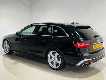 Used Audi A4 Avant 2021 for sale - 77477718: Photo