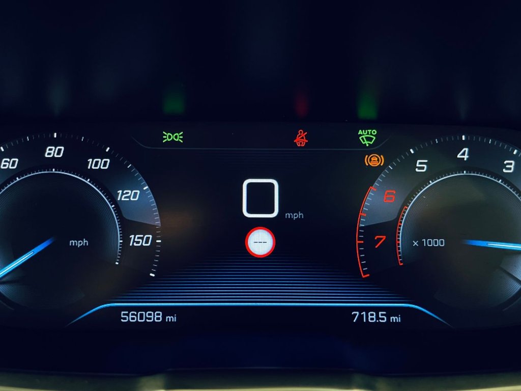 Used Peugeot 3008 2018 for sale - 77879499: Photo 14