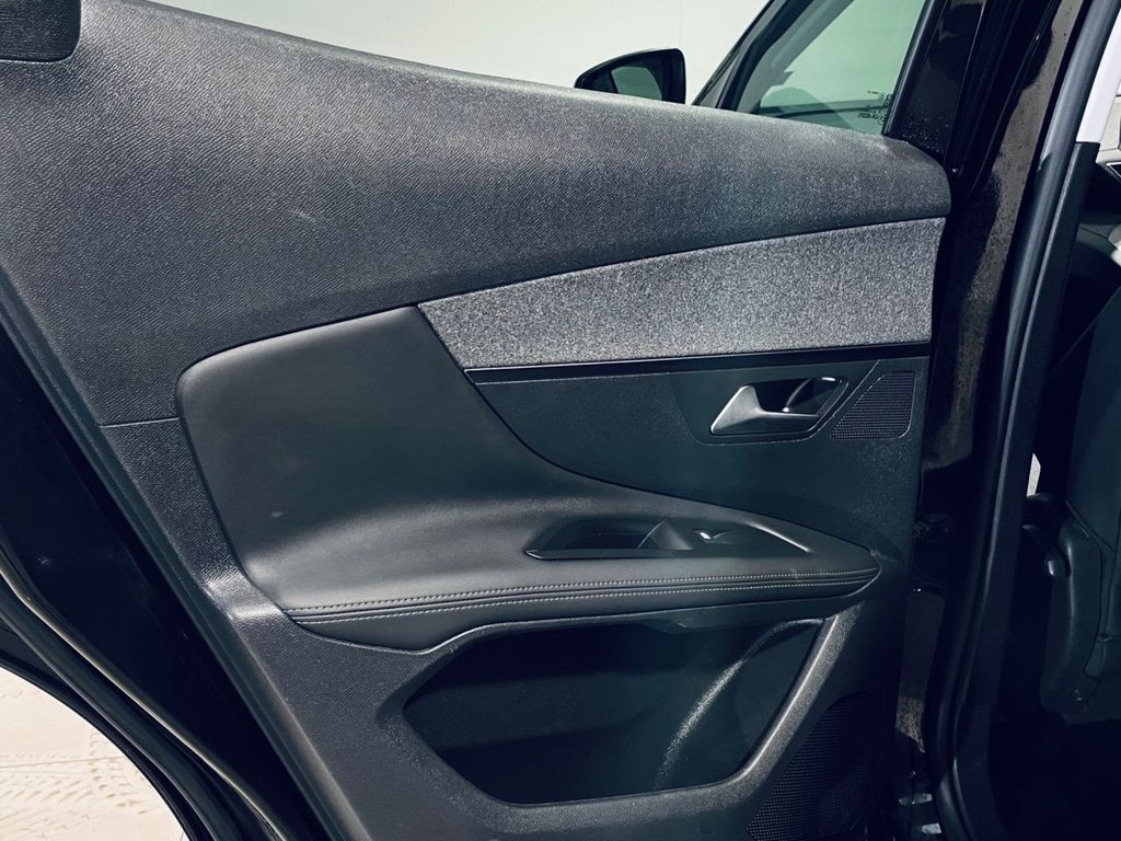 Used Peugeot 3008 2018 for sale - 77879499: Photo 20