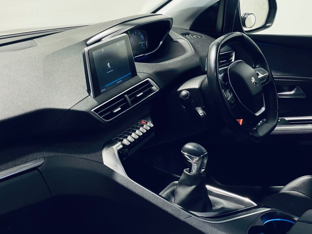 Used Peugeot 3008 2018 for sale - 77879499: Photo 21