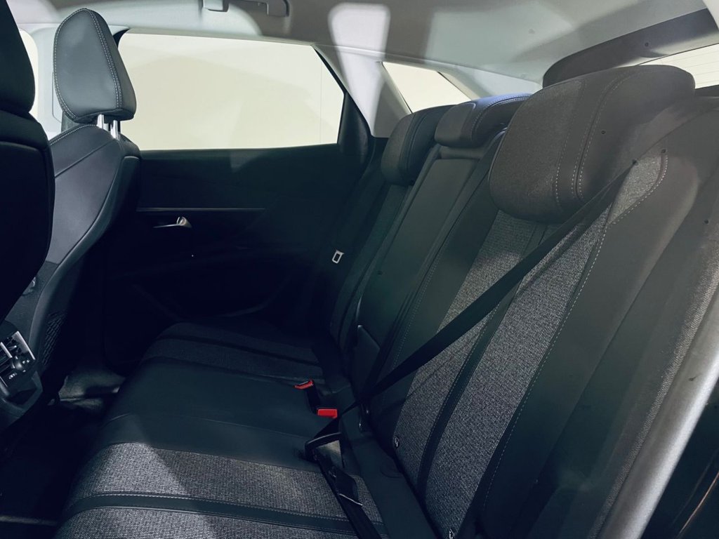 Used Peugeot 3008 2018 for sale - 77879499: Photo 5
