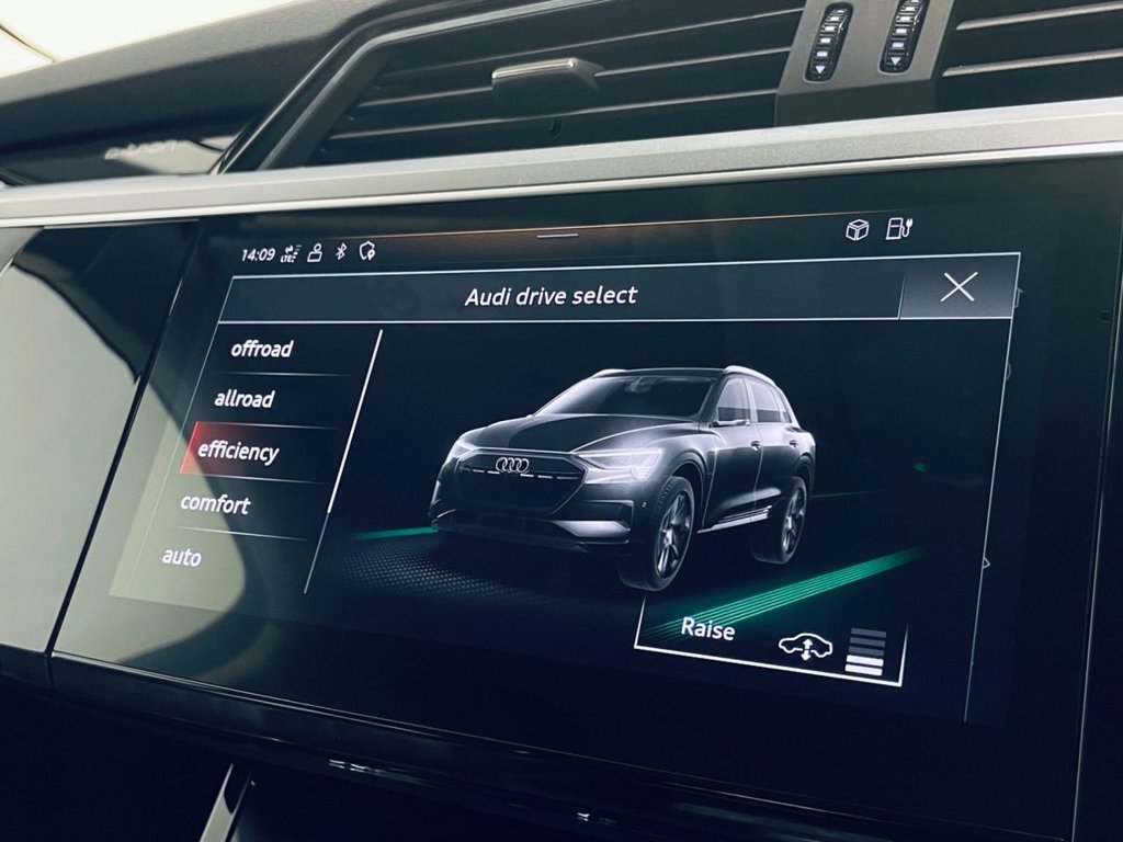 Used Audi e-tron 2020 for sale - 77048663: Photo 22