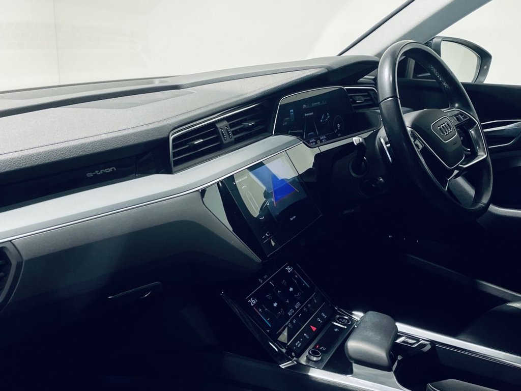 Used Audi e-tron 2020 for sale - 77048663: Photo 4