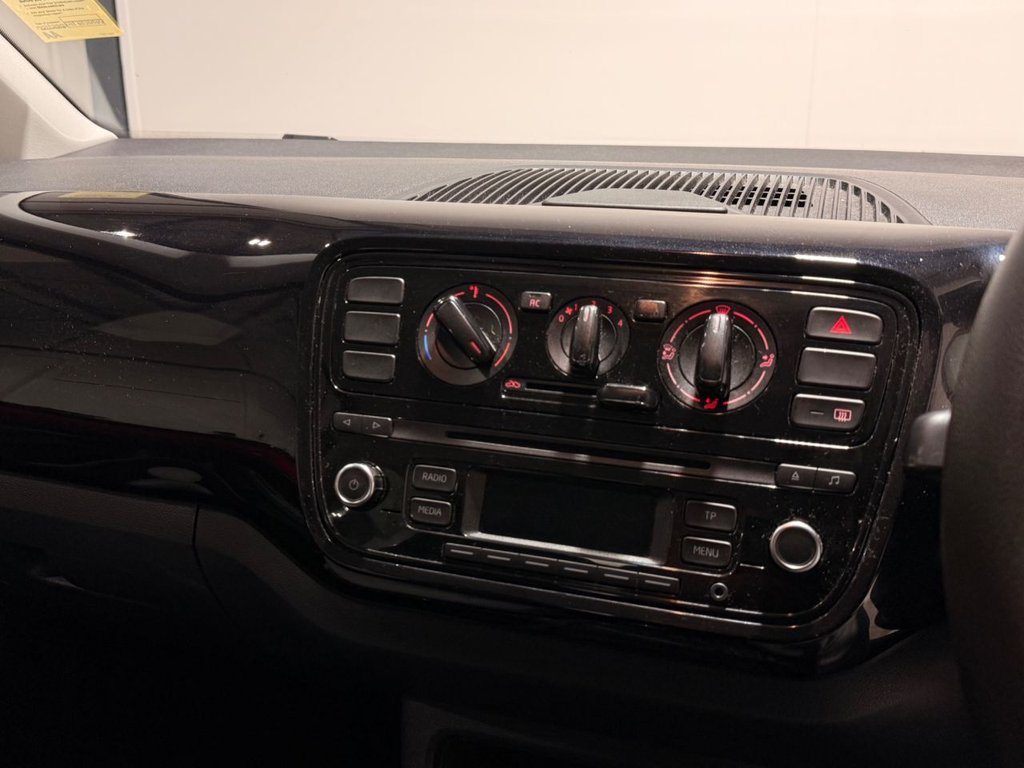Used Volkswagen up! 2012 for sale - 76841084: Photo 12