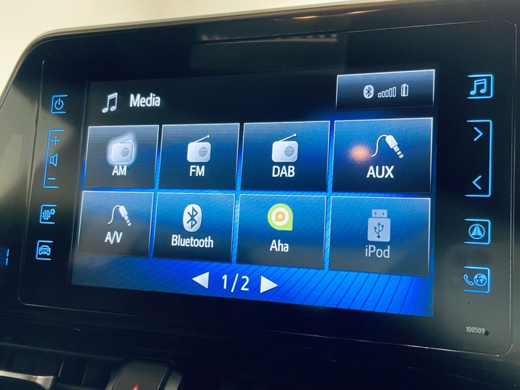 Used Toyota C-HR 2018 for sale - 77122113: Photo 12