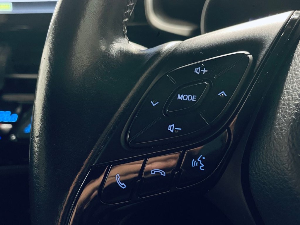 Used Toyota C-HR 2018 for sale - 77122113: Photo 15