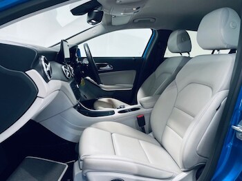 Used Mercedes-Benz GLA 2017 for sale - 78543936: Photo