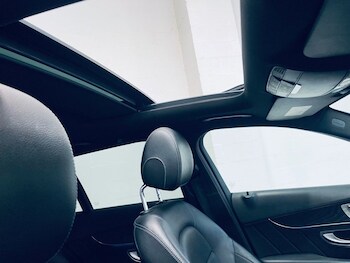 Used Mercedes-Benz C-Class 2017 for sale - 75573547: Photo