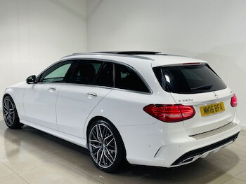 Used Mercedes-Benz C Class 2016 for sale - 77780054: Photo